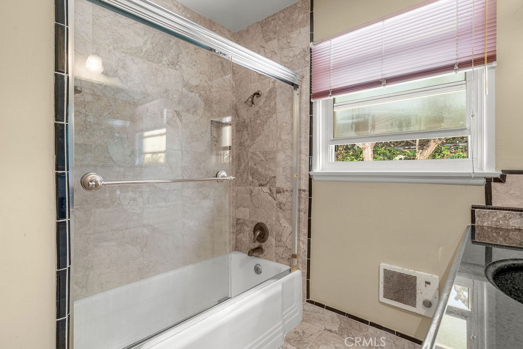 7419 W 89th Street Property Photo 18