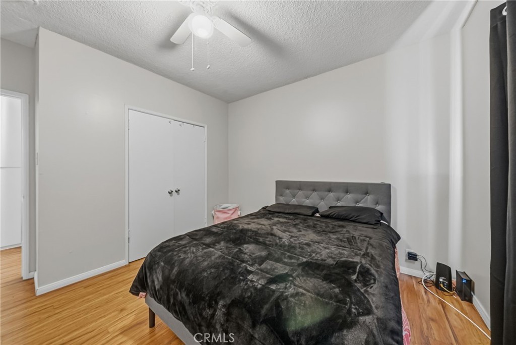5333 Pine Avenue Property Photo 10