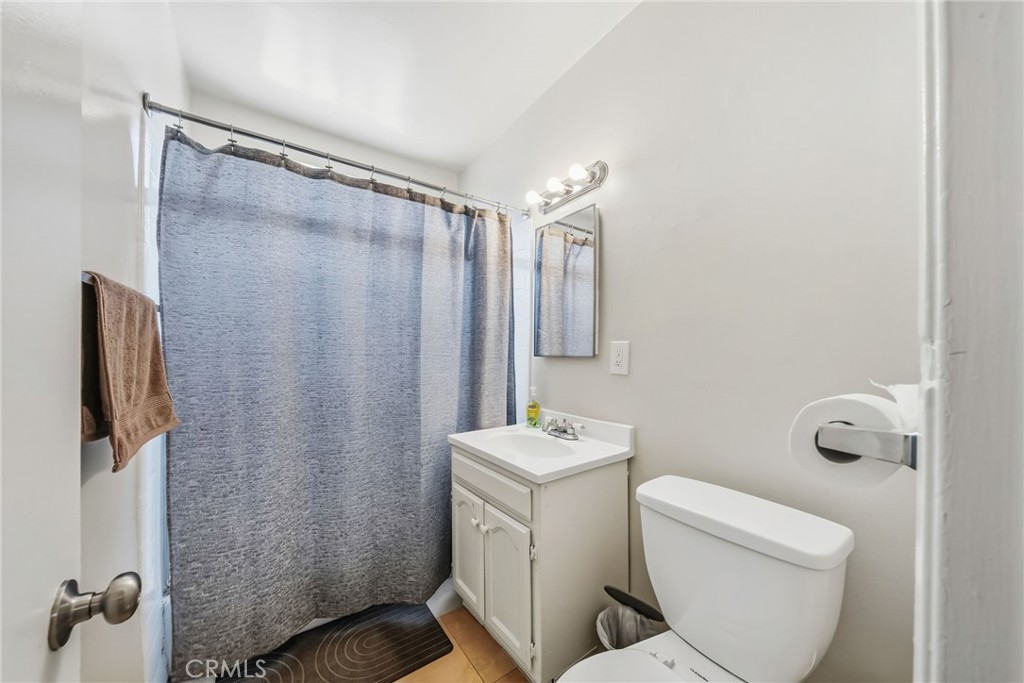5333 Pine Avenue Property Photo 11
