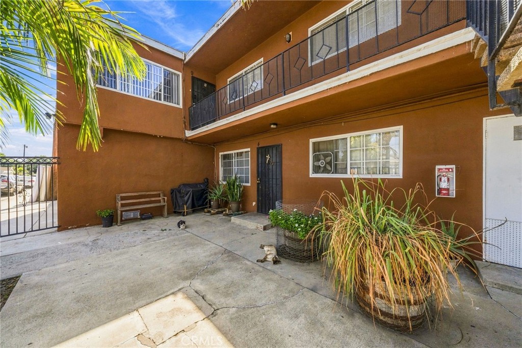 5333 Pine Avenue Property Photo 17
