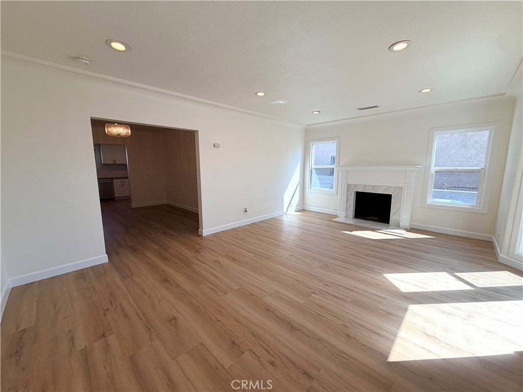10318 Burin Avenue Property Photo 2