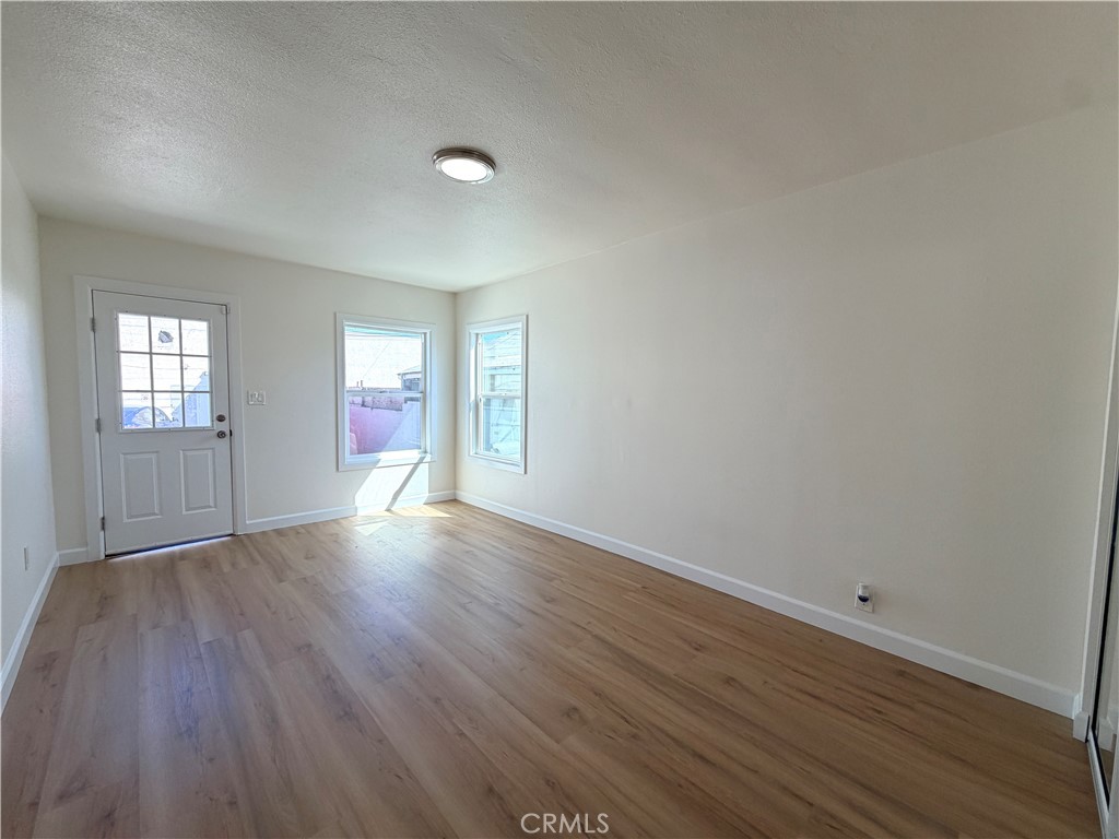 10318 Burin Avenue Property Photo 22