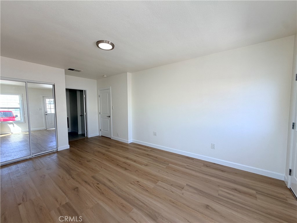 10318 Burin Avenue Property Photo 23