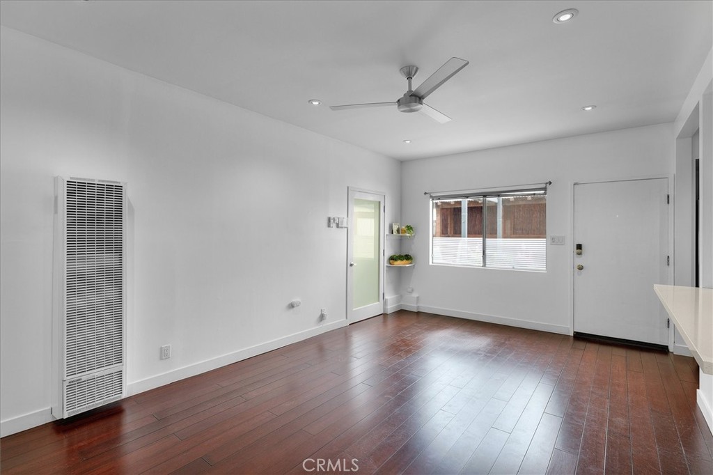 744 1/2 Flower Avenue Property Photo 18