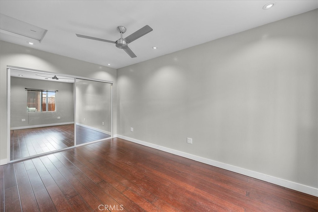 744 1/2 Flower Avenue Property Photo 22