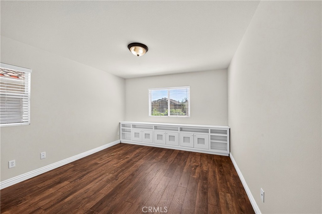 1669 Orchid Way Property Photo 33