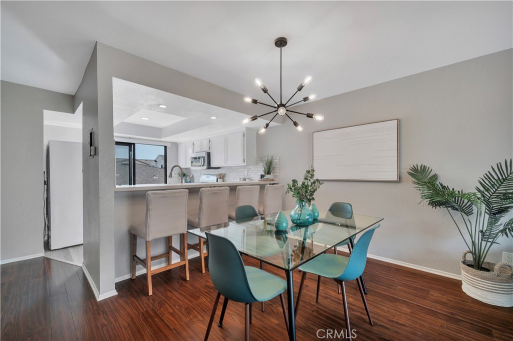 2721 Gramercy Avenue 2 Property Photo 5