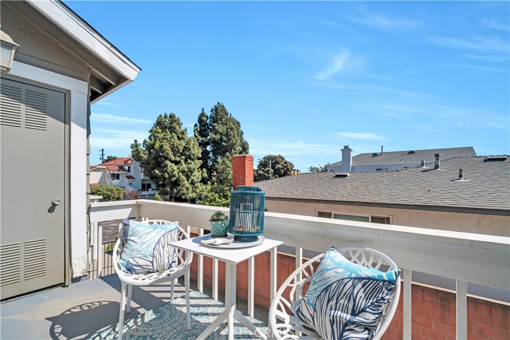 2721 Gramercy Avenue 2 Property Photo 11