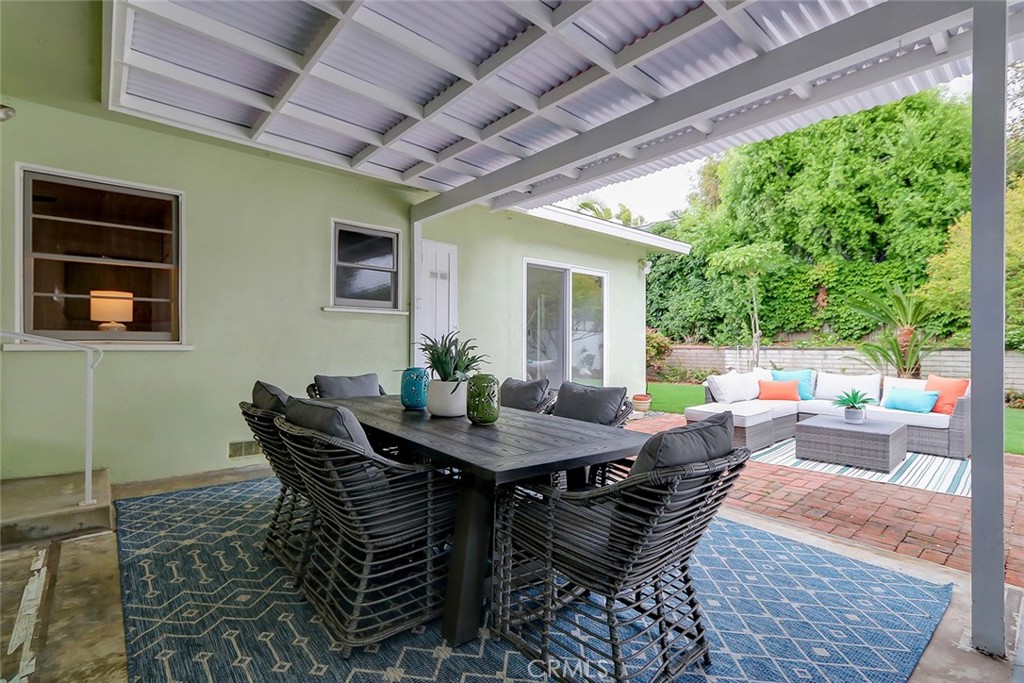 1808 Pacific Avenue Property Photo 3