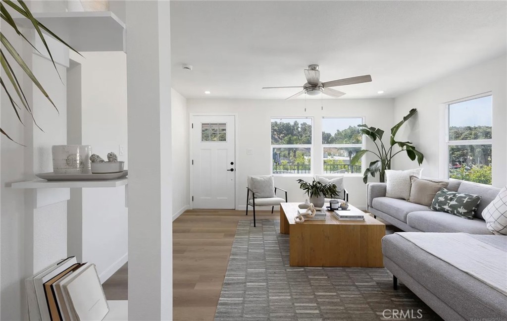 2250 Oceanside Property Photo 12