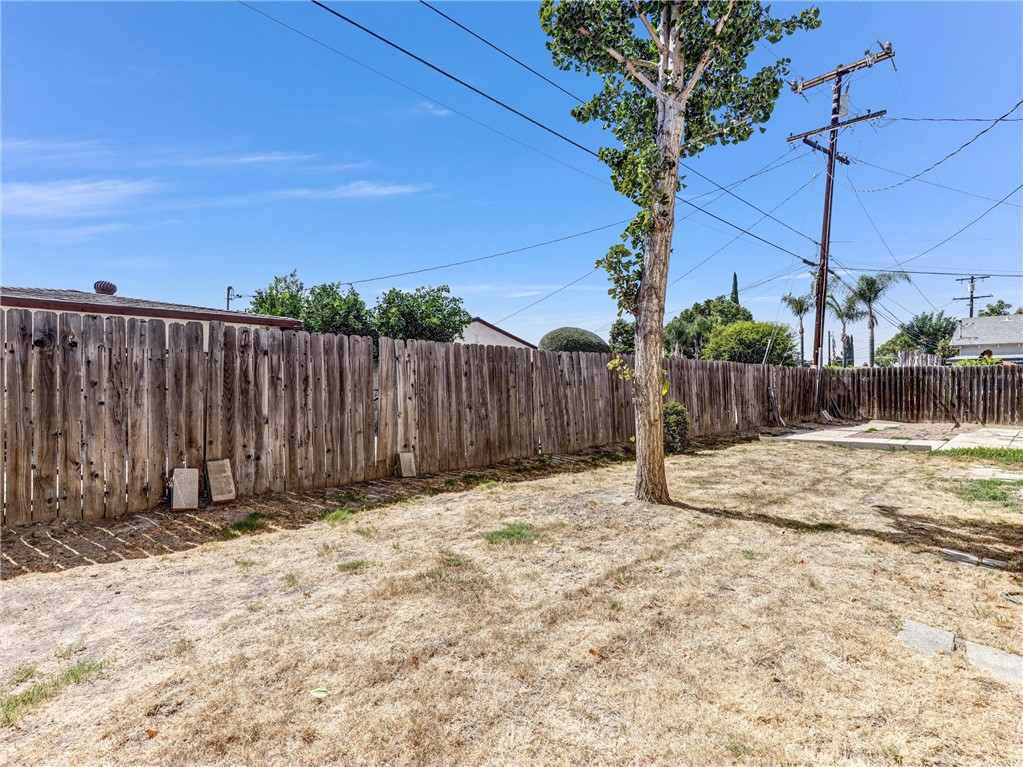 5015 La Madera Property Photo 37