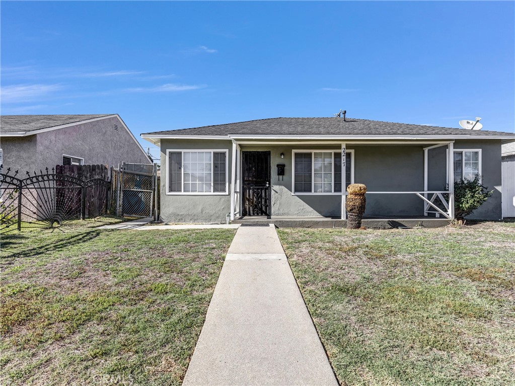 2217 W Raymond Property Photo 2