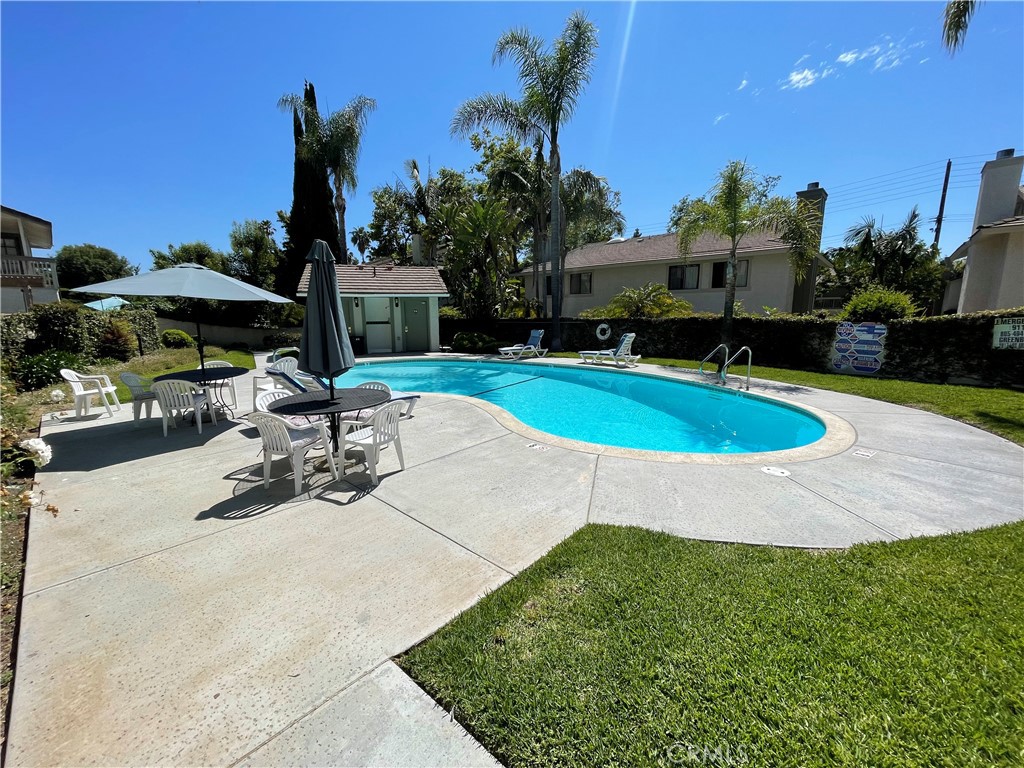 2602 Calle Elegante Property Photo 68