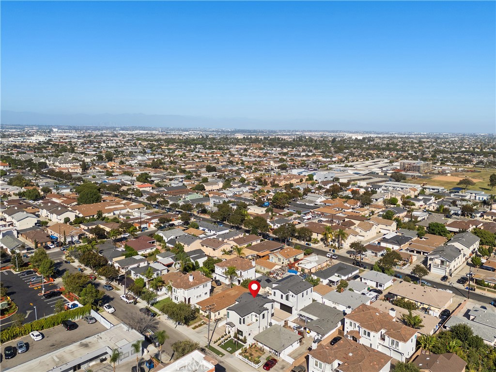 15634 Sombra Avenue B Property Photo 32