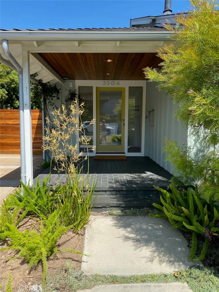 3304 Pacific Avenue Property Photo 2