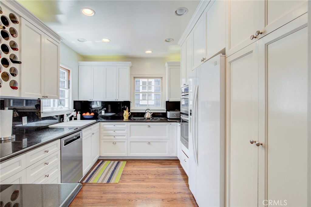 333 3rd Street Property Photo 12