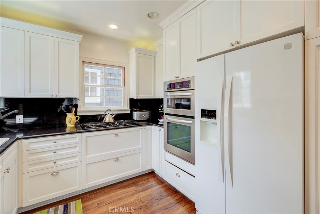 333 3rd Street Property Photo 14