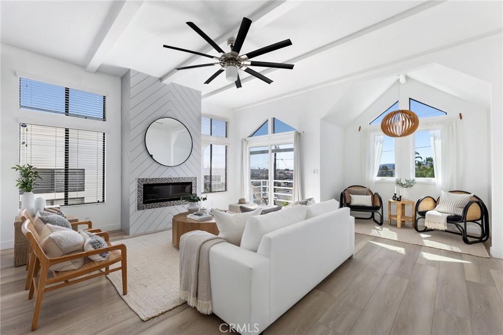 1245 8th Street Property Photo 1