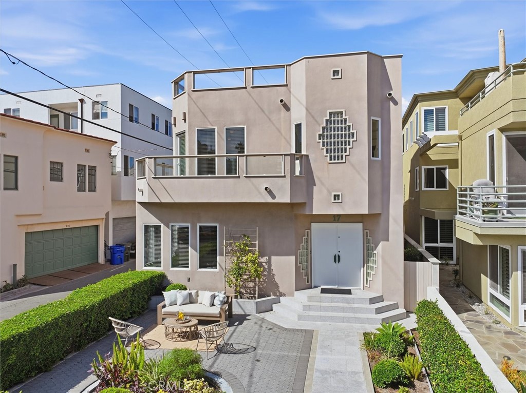17 16th Street Property Photo 1