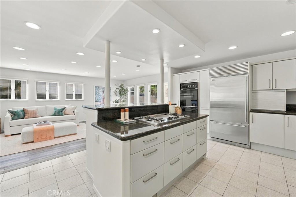17 16th Street Property Photo 15