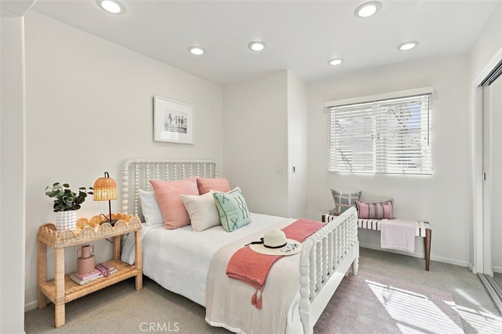 17 16th Street Property Photo 31