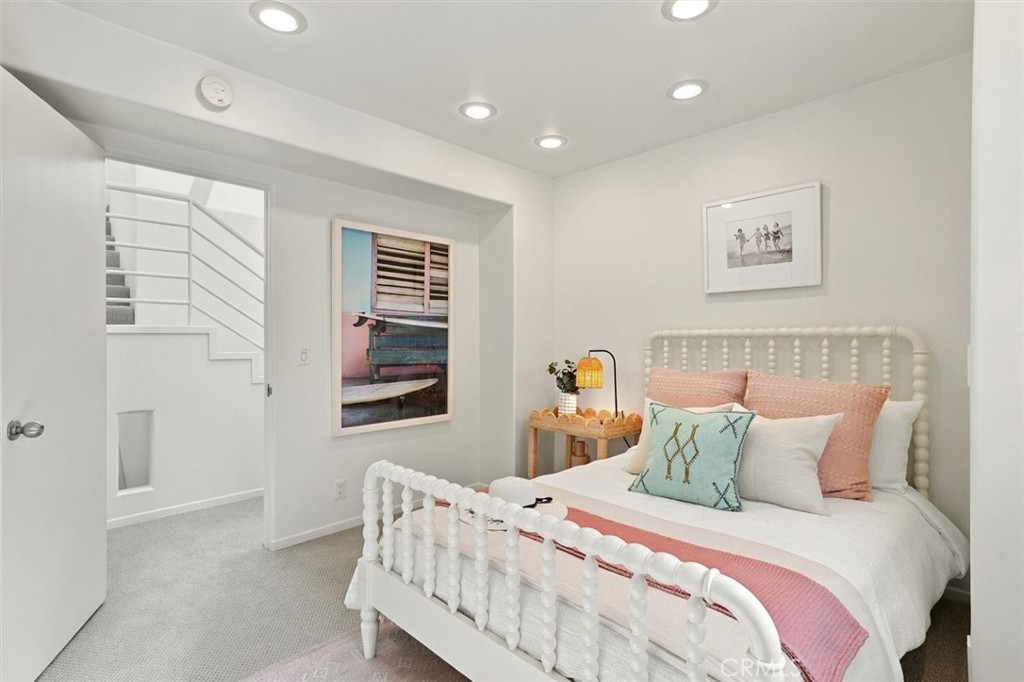 17 16th Street Property Photo 32
