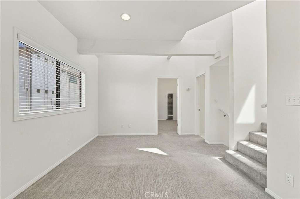 17 16th Street Property Photo 54