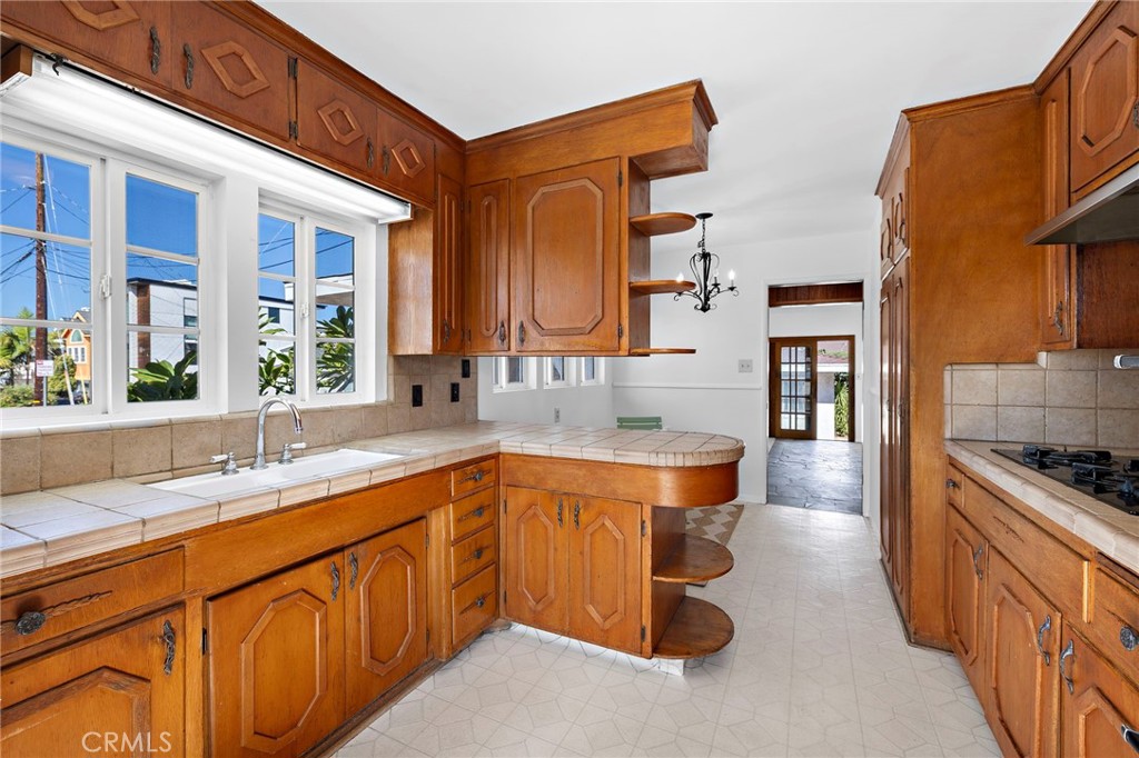 1801 Ripley Avenue Property Photo 3