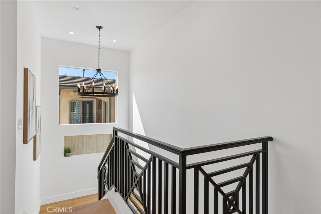 2019 Huntington Lane A Property Photo 24