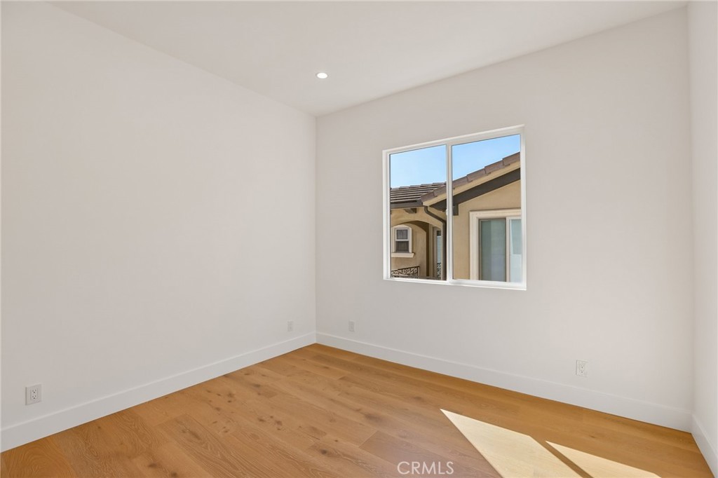 2019 Huntington Lane A Property Photo 38