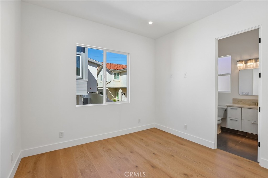2019 Huntington Lane A Property Photo 43