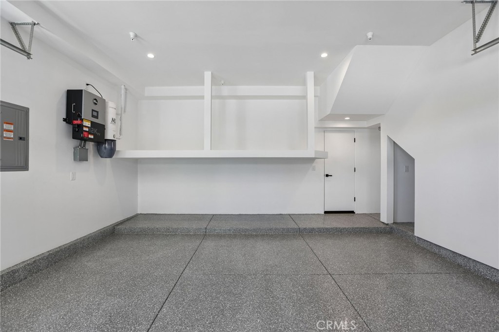 2019 Huntington Lane A Property Photo 49