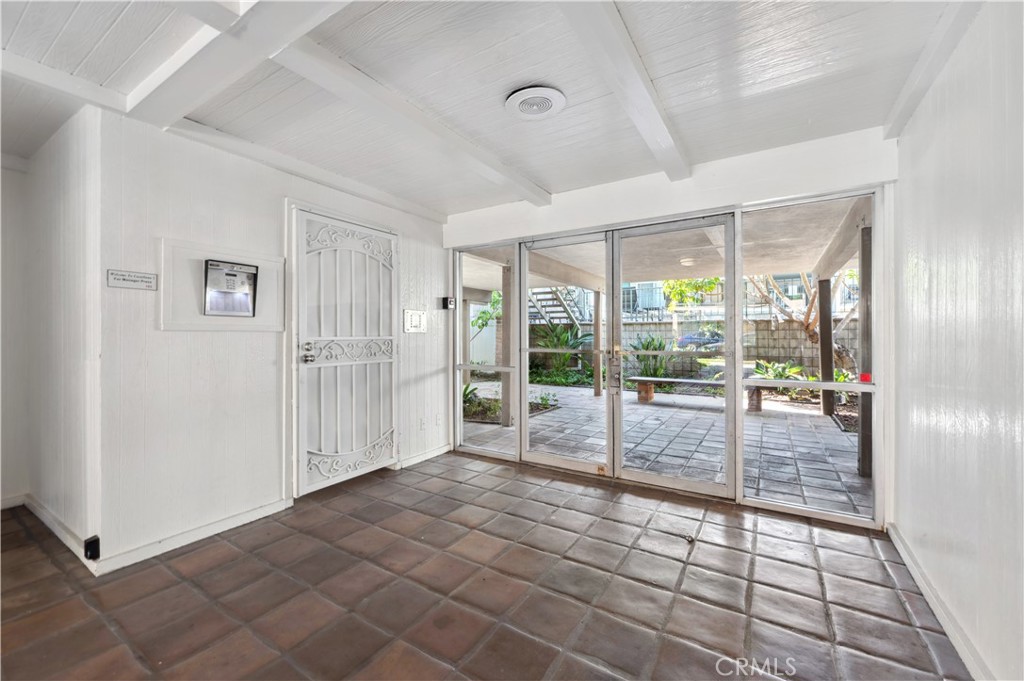 3656 Garnet Street 208 Property Photo 3