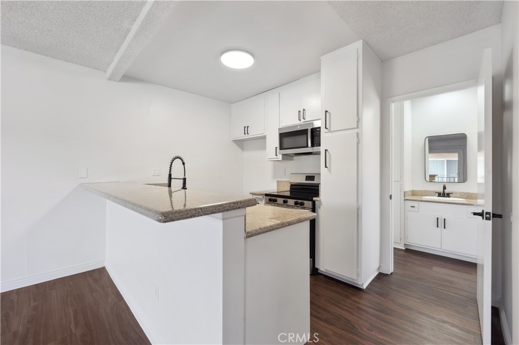 3656 Garnet Street 304 Property Photo 7