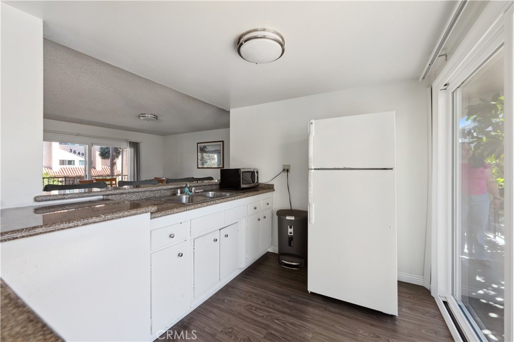 3656 Garnet Street 304 Property Photo 10