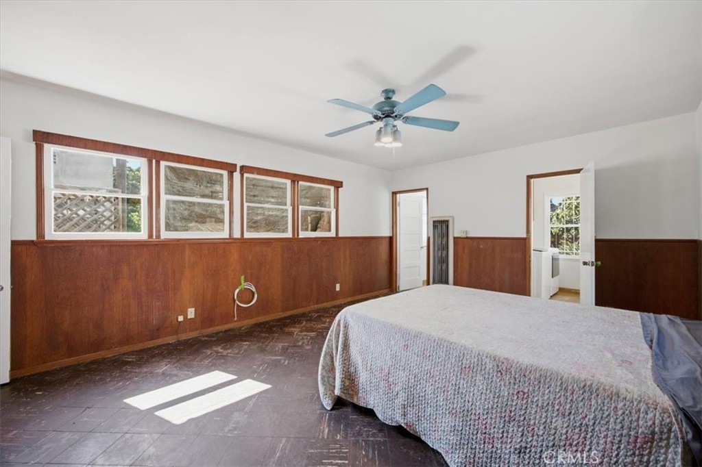 1135 S Fir Avenue Property Photo 17
