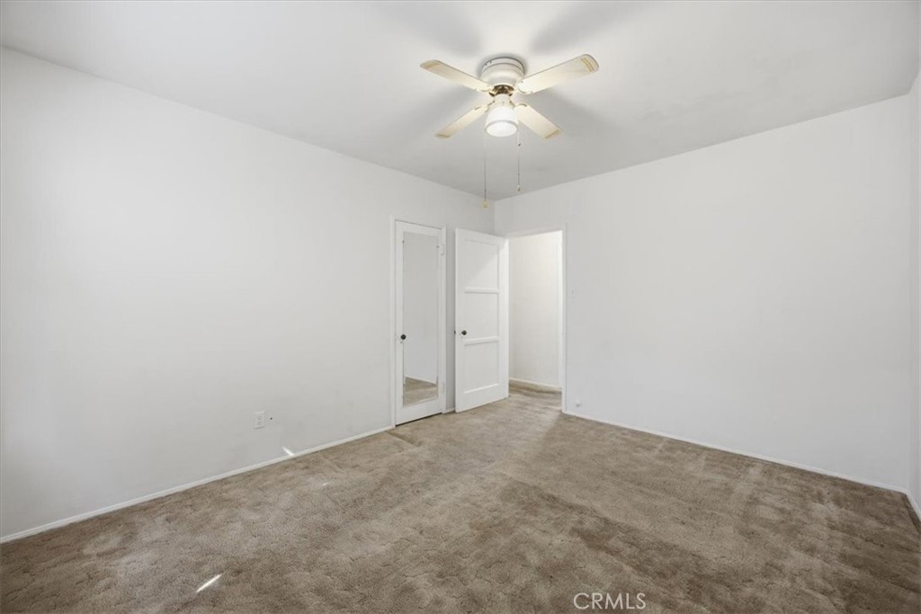 1135 S Fir Avenue Property Photo 19