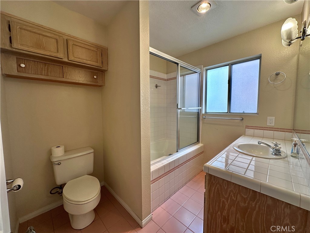 320 N Catalina Avenue 3 Property Photo 22