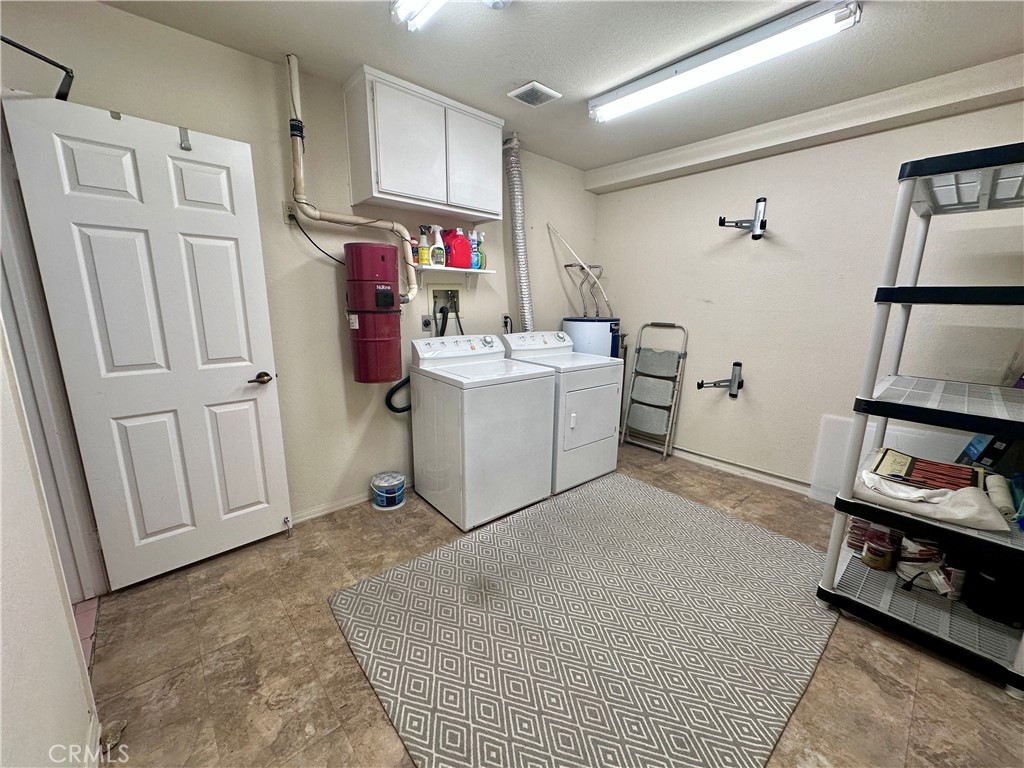 320 N Catalina Avenue 3 Property Photo 37