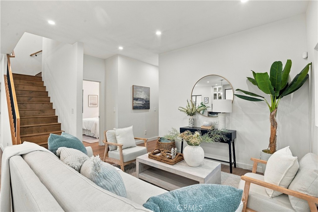1903 190th Street Property Photo 8