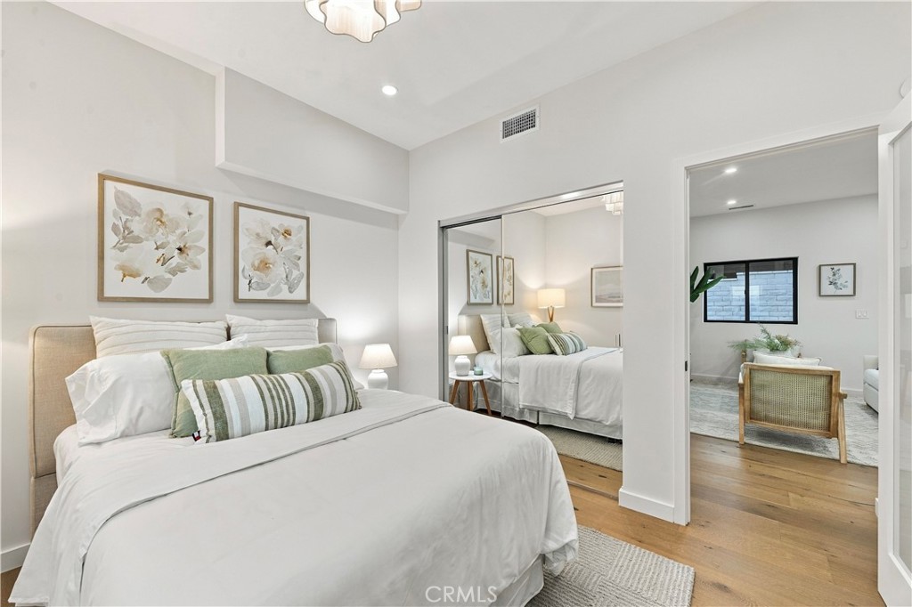 1903 190th Street Property Photo 11