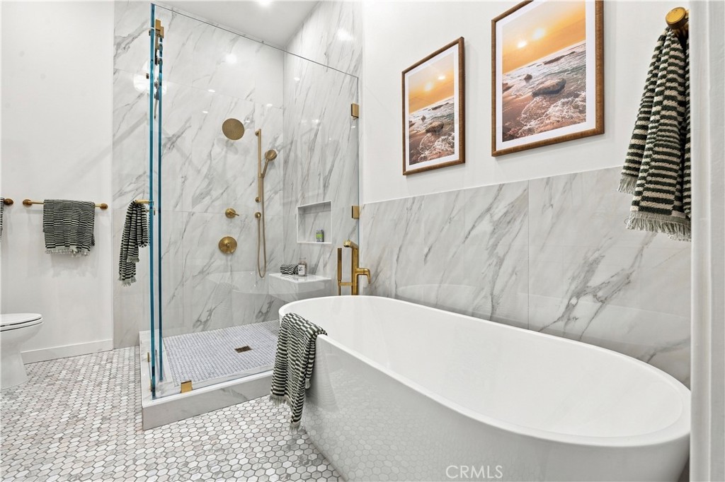 1903 190th Street Property Photo 31
