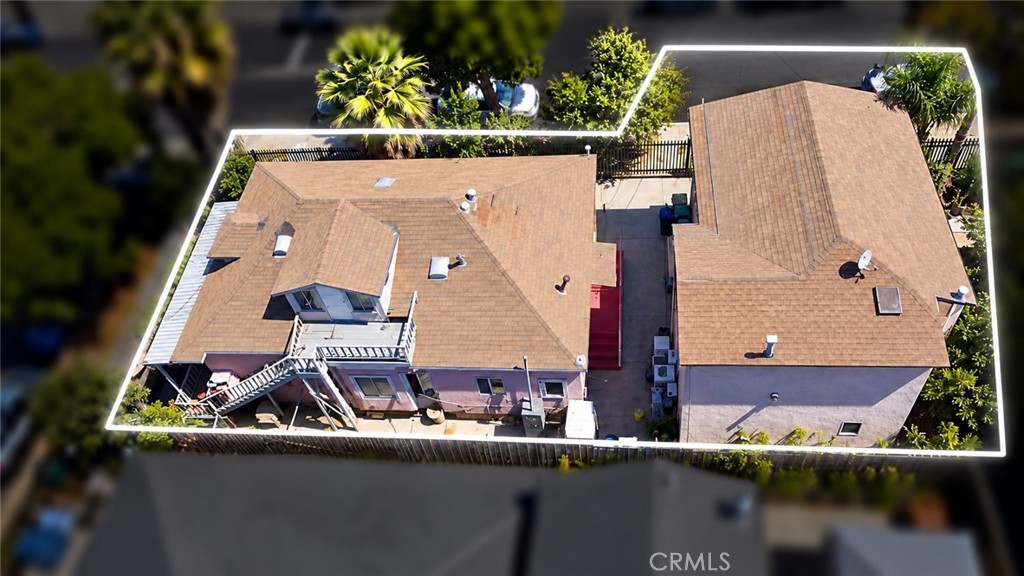 122 N Fickett St Property Photo 3