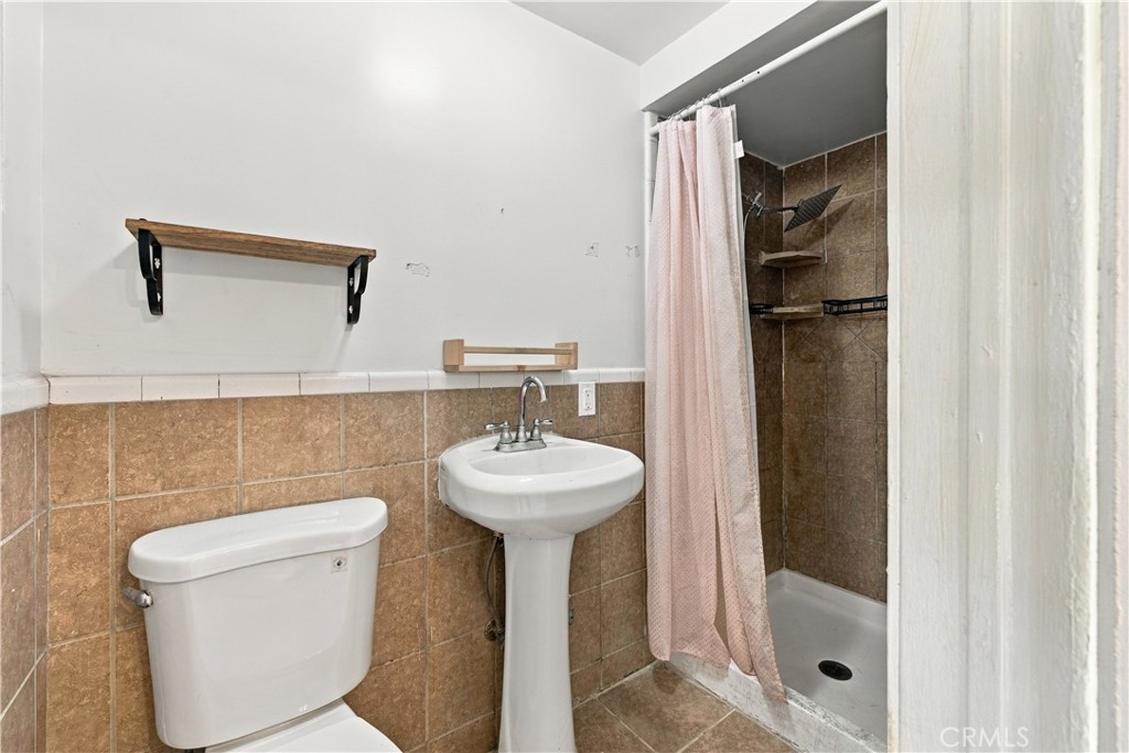 1836 E 71st Property Photo 19
