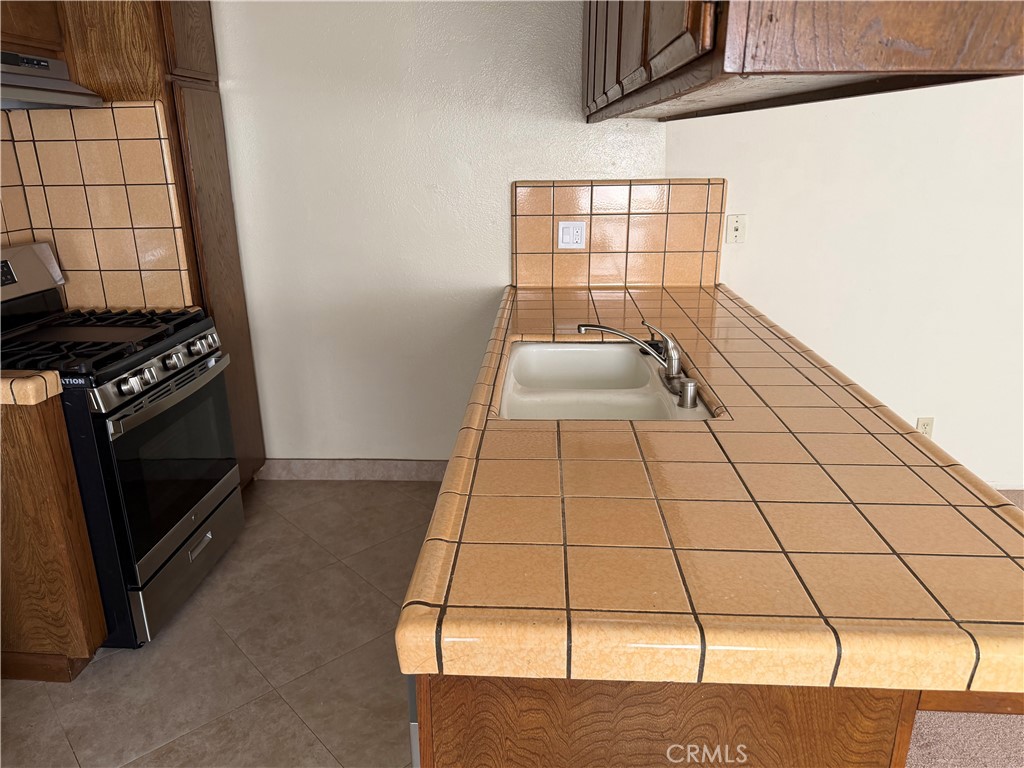 965 18th Street W 2 Property Photo 7