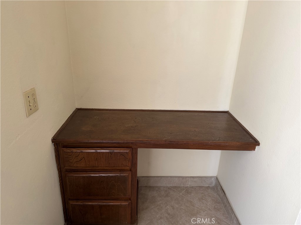 965 18th Street W 2 Property Photo 8