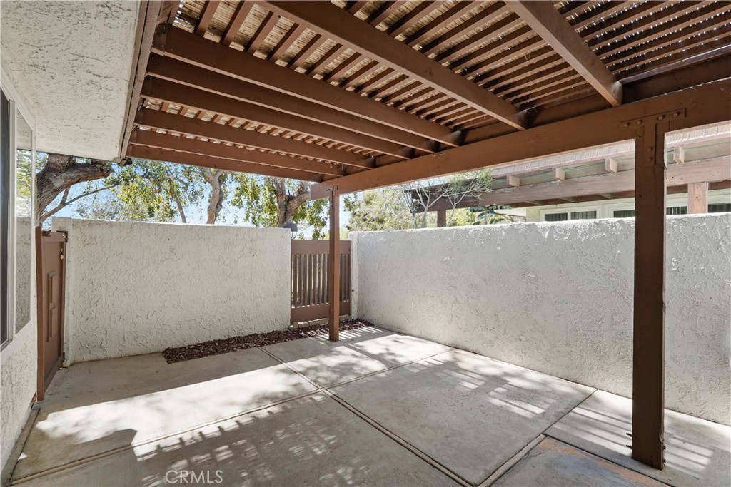 22544 Jeffrey Mark Court 1 Property Photo 10