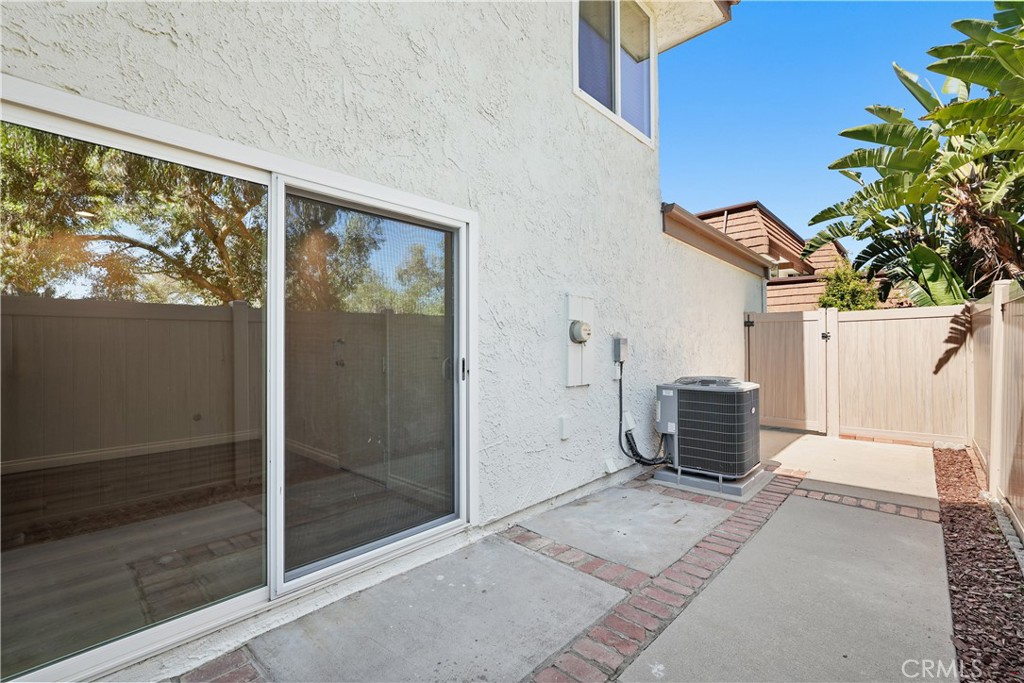 22544 Jeffrey Mark Court 1 Property Photo 17