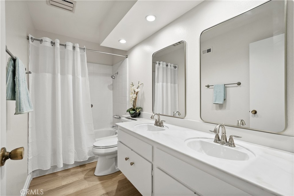 22544 Jeffrey Mark Court 1 Property Photo 23