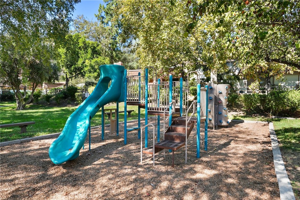 22544 Jeffrey Mark Court 1 Property Photo 44
